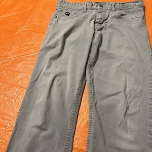 Men’s Oakley Size 33 X 32 Slim Fit Pants